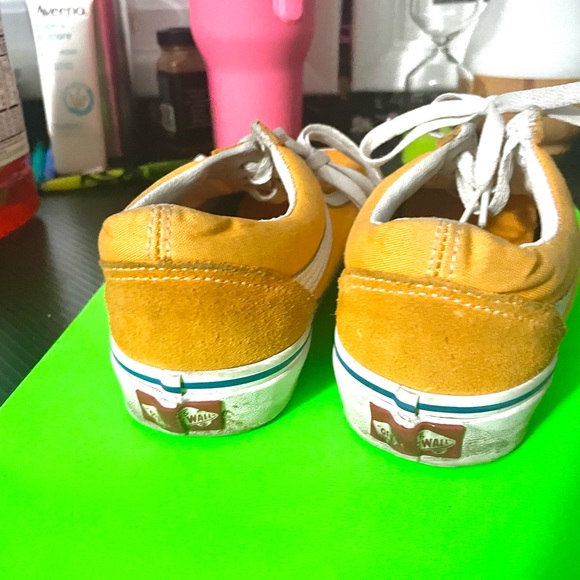 Suede and canvas yellow Vans women’s size 8 - Picture 3 of 6